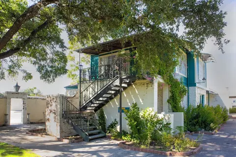 Mariposa Buckeye Retreat for 2