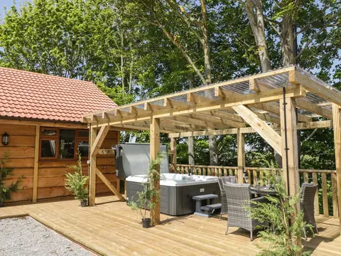 Oak Lodge