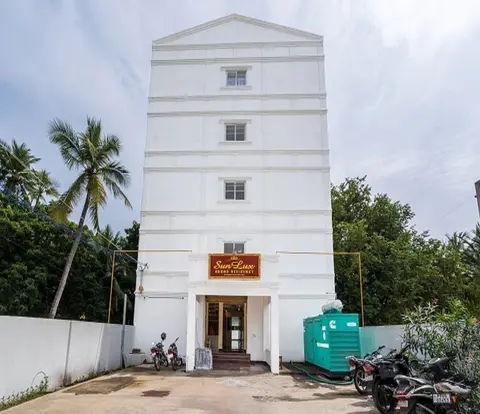 Sunlux Grand Residency
