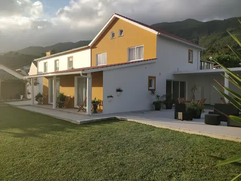Casa d'Avó Guesthouse