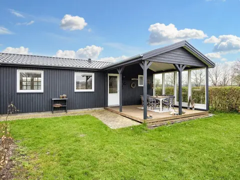 5 Person Holiday Home in Juelsminde-by Traum