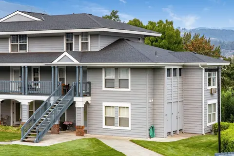 28 Lodge 1 Bedroom Condo by RedAwning
