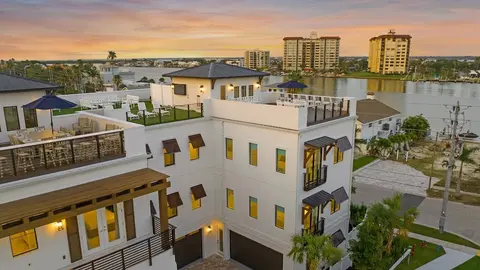 Sapphire Shores in Clearwater Beach