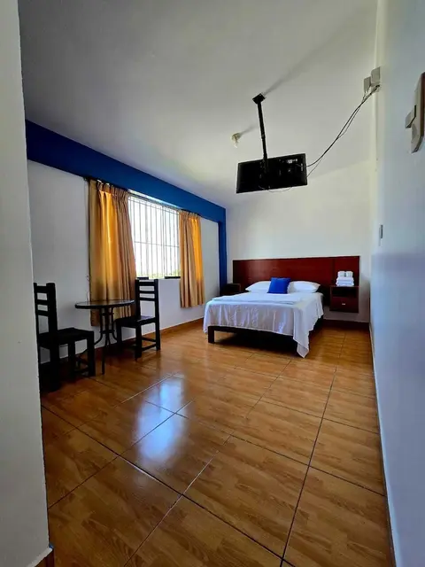 ANGELES HOTEL