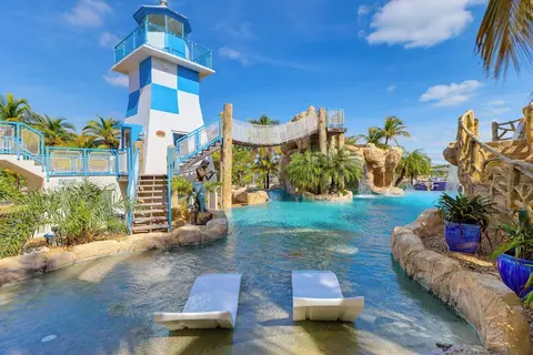 1 Mi to Dtwn: Oceanfront Gem w/ Resort Amenities!