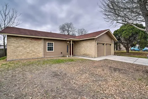 Pet-friendly San Antonio Home w/ Yard & Patio!