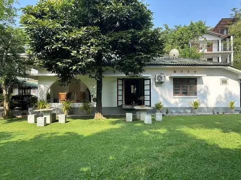 Thomasz Lodge