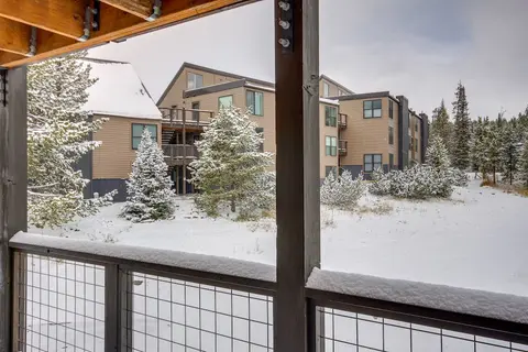Big Sky 'gwen's Getaway' Condo w/ Mtn Views!