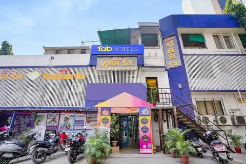 FabHotel Shubham Inn