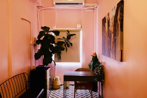 Room 11: Balcony Bliss in Creative Santurce
