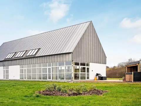 10 Person Holiday Home in Logstor-by Traum