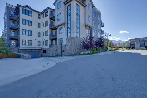 Stunning Winter Park Condo Near Slopes!