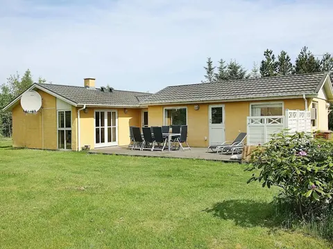 8 Person Holiday Home in Jerup