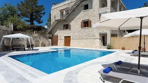 Creteholidayhome Cozy Villa