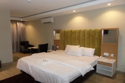 Blackwood Hotel