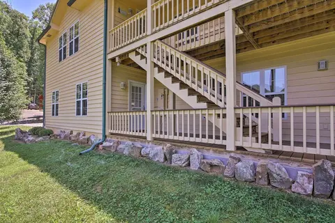 Peaceful Chattahoochee Apt w/ Mountain Views