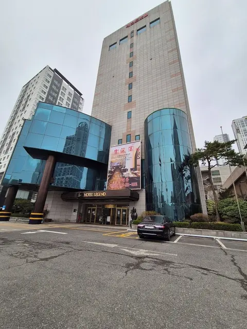 Legend Hotel