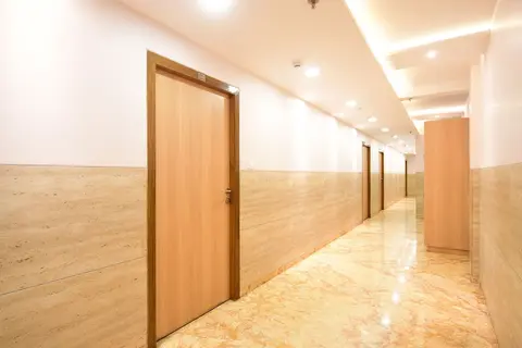 Fabhotel Stay Inn International