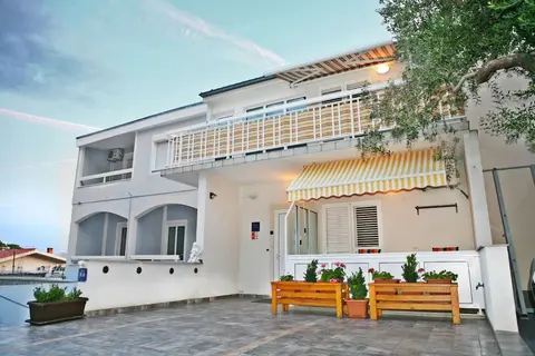 Studio for 2 People - Split Region With Sea View - Close to Commodities