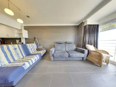 Studio in Middelkerke With Sea View