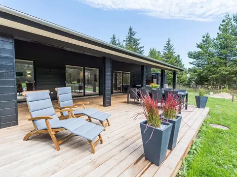 8 Person Holiday Home in Blavand