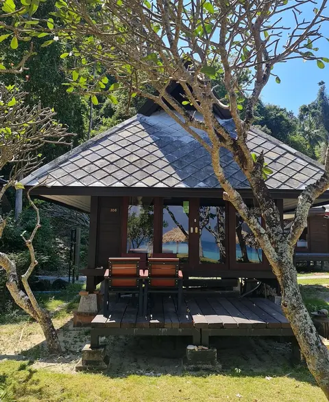 Koh Ngai Thanya Beach Resort