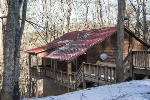 Red Feather Cabins 232