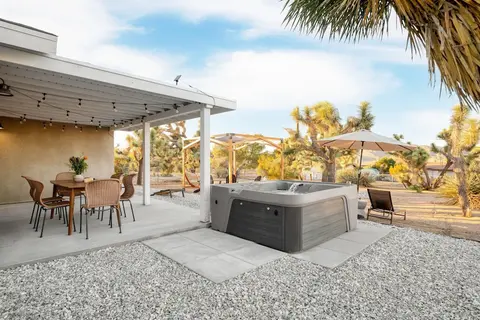 Chuckwalla by Avantstay Joshua Tree Haven w/ Hot Tub & Modern Interior