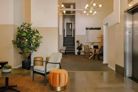 Hotel Houze Detroit Downtown