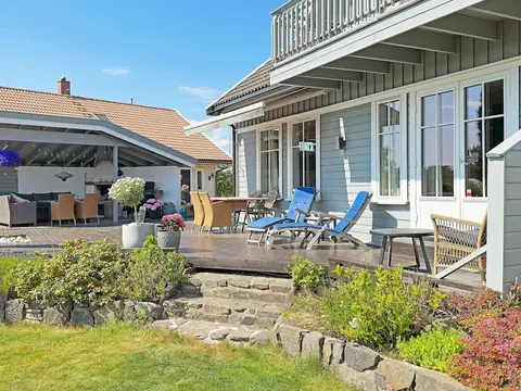 10 Person Holiday Home in Sogne