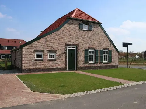 Beautiful Holiday Home With Luxury Bbq, in Limburg