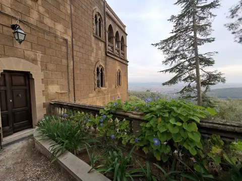 Between sky and sea in an Exclusive Village Full of Charm With a Private Terrace