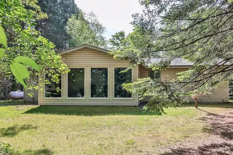 Rhinelander Home - Jennie Webber Lake On-site