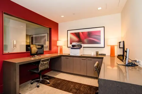 Furnished Apartments on Pine Street