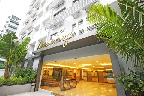 Laguna Bay 2 by PSR ASIA
