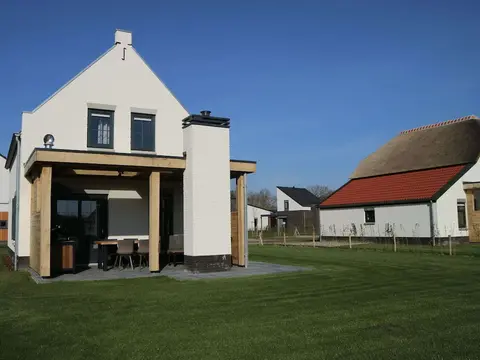 Luxurious Holiday Home With Sauna in Limburg