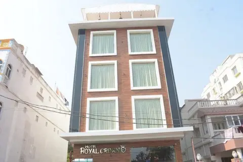 Goroomgo Royal Crown Puri