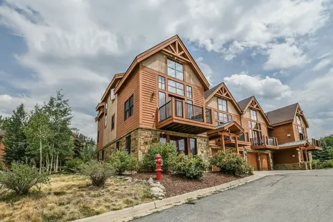 Antlers Gulch 501 by SummitCove Vacation Lodging