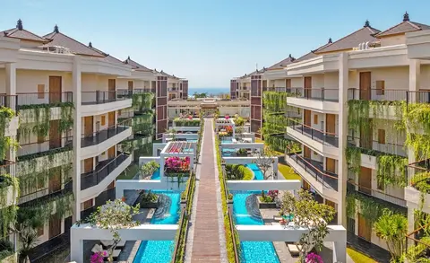 VOUK Hotel & Suites