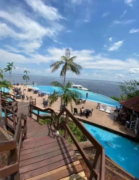 Flat confortável no Tropical Executive