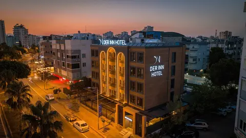 DER INN LARA