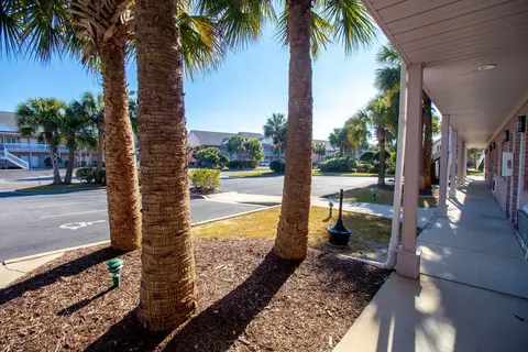Grand Palms Resort