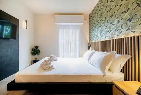 Ostin Viceroy Grand