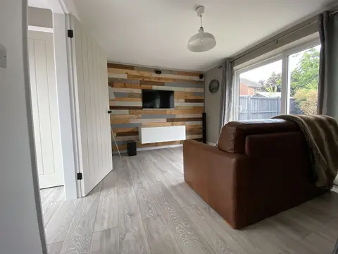 1 bed - Sleeps3 - Free Parking - 5 min to Centre