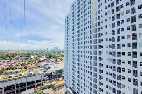 Homey And Modern Studio At Serpong Garden Apartment