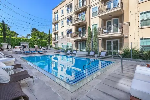 Premier Hollywood LA 4BD Suite