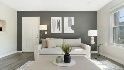 Landing Apartments - Salem