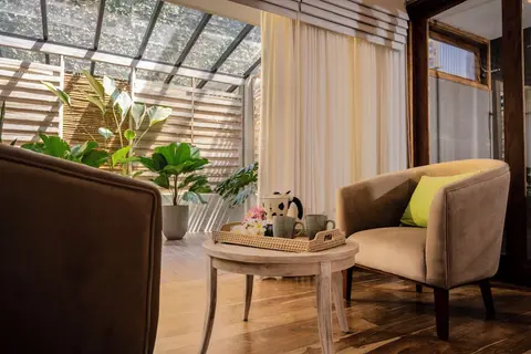 Ara by Colombo Villas