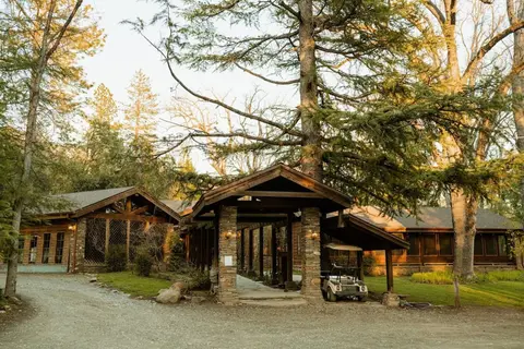 Luxury Nature Getaway Stone House by Casa Oso