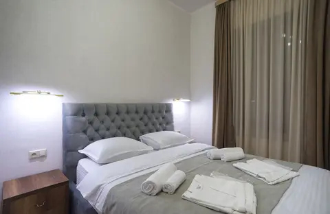 Hotel 9 rooms